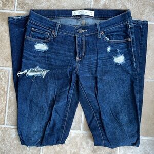Abercrombie & Fitch Distressed Straight Leg Jeans 6 Long Erin